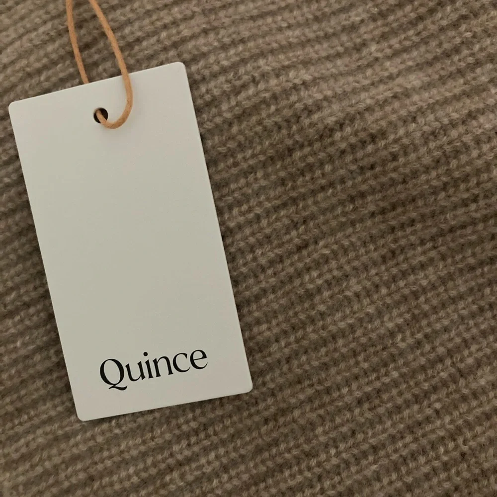 Quince Cashmere Ribbed Wrap - Beige - Picture 5 of 5